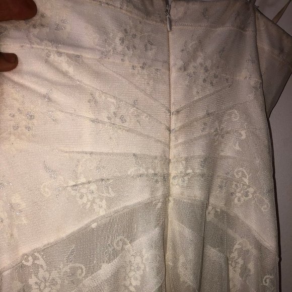 BCBG slightly off white prom/wedding dress - Picture 5 of 14